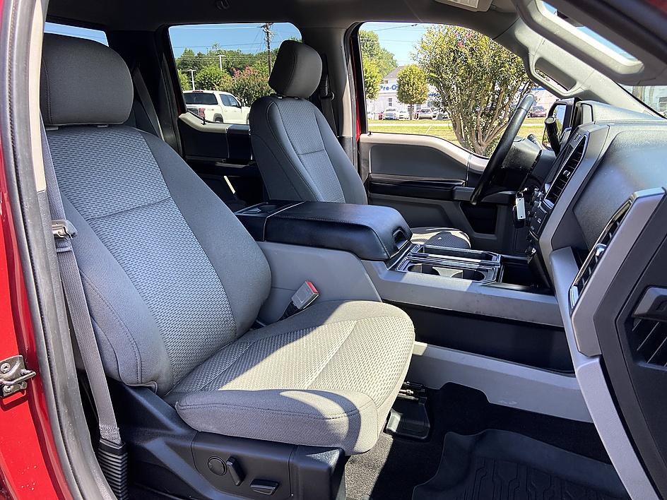 Used 2020 Ford F150 XLT w/ Equipment Group 302A Luxury AWD/4WD image 17