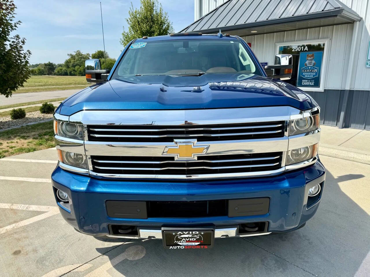 Used 2016 Chevrolet Silverado 2500 High Country image 3