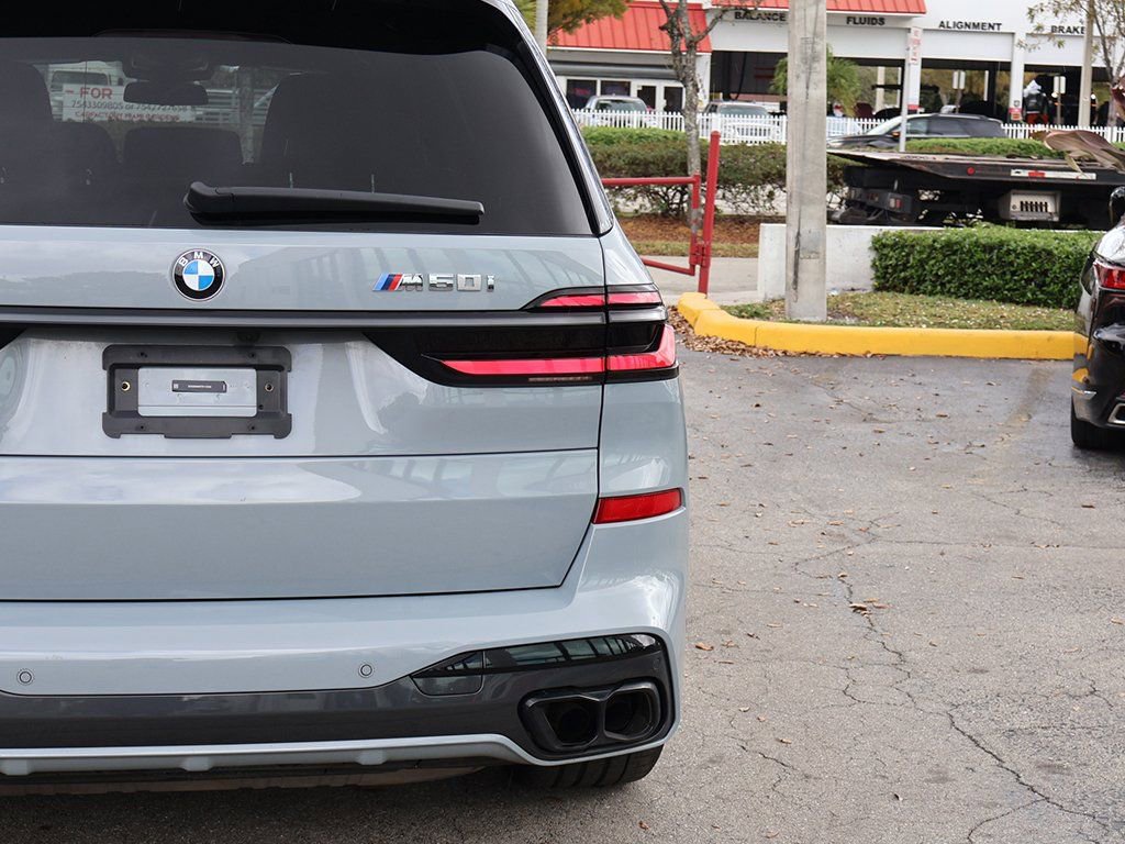 Used 2026 BMW X7 M60i image 20
