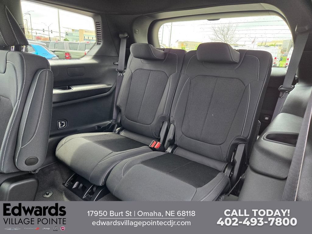 New 2026 Jeep Grand Cherokee L Laredo AWD/4WD image 28