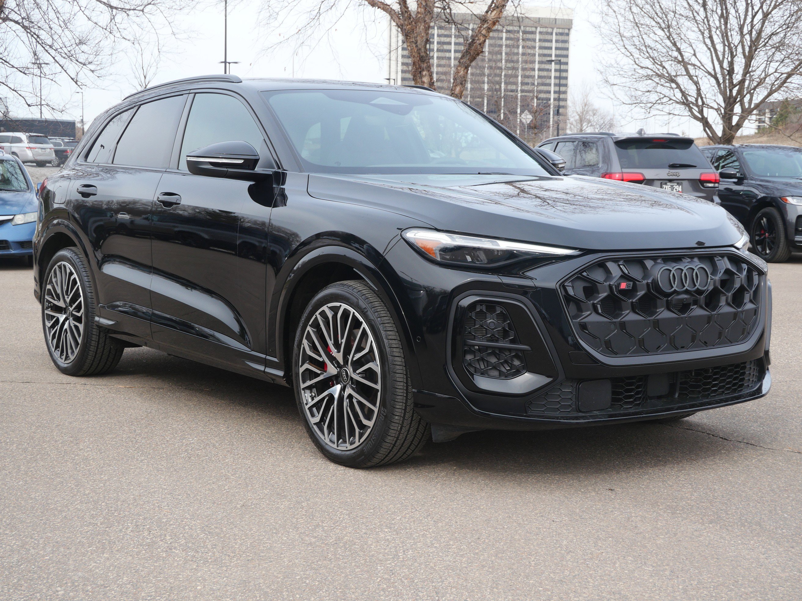 Used 2025 Audi SQ5 Premium Plus image 7