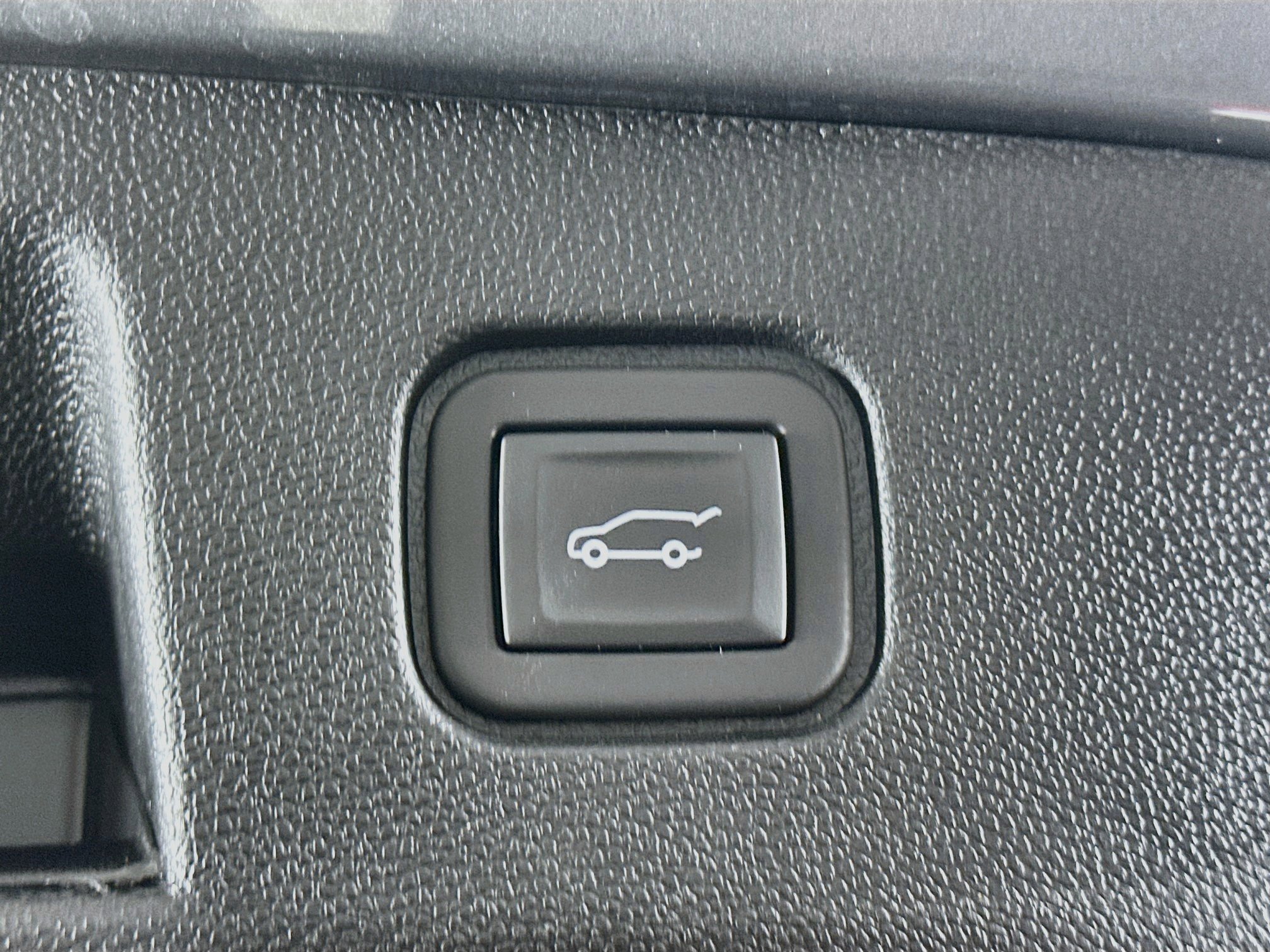 Used 2024 Chevrolet Blazer EV RS RWD image 30