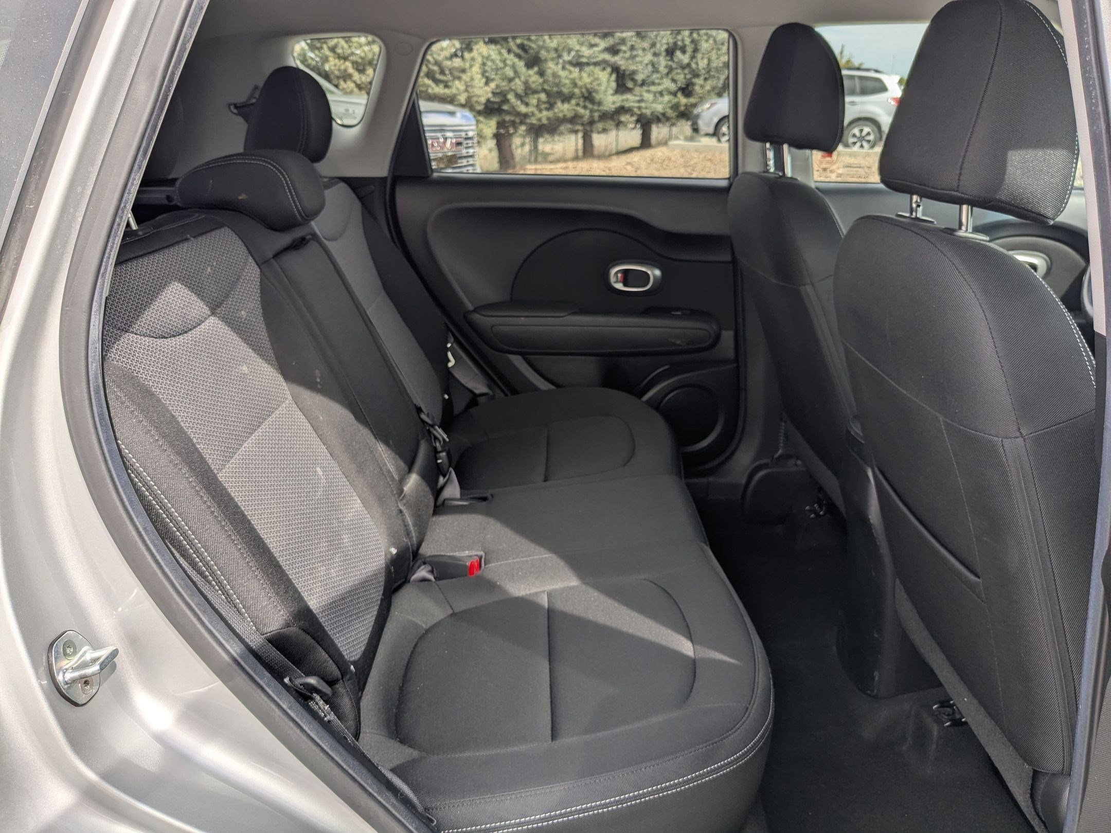 Used 2019 Kia Soul + image 26