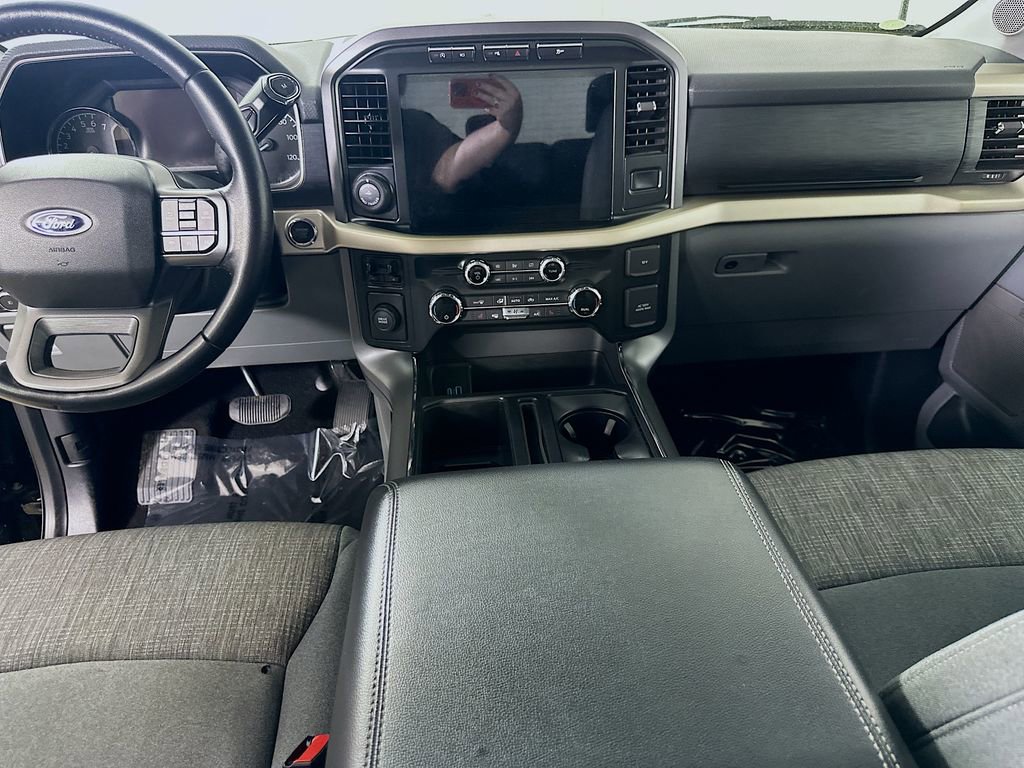 Used 2021 Ford F150 XLT w/ Equipment Group 302A High image 18