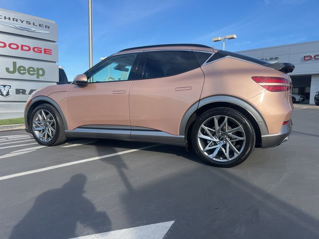 Used 2023 Genesis GV60 Advanced w/ Cargo Package image 16