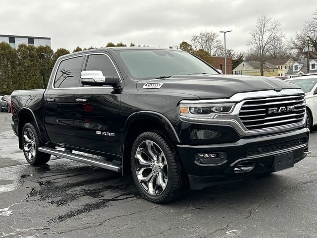 Used 2022 RAM 1500 Limited w/ Body-Colour Bumper Group