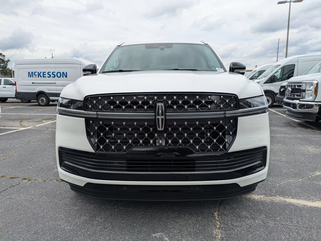 New 2026 Lincoln Navigator L Black Label AWD/4WD image 9