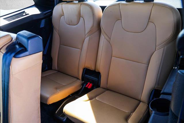 Used 2018 Volvo XC90 T6 Momentum w/ Convenience Package AWD/4WD image 25