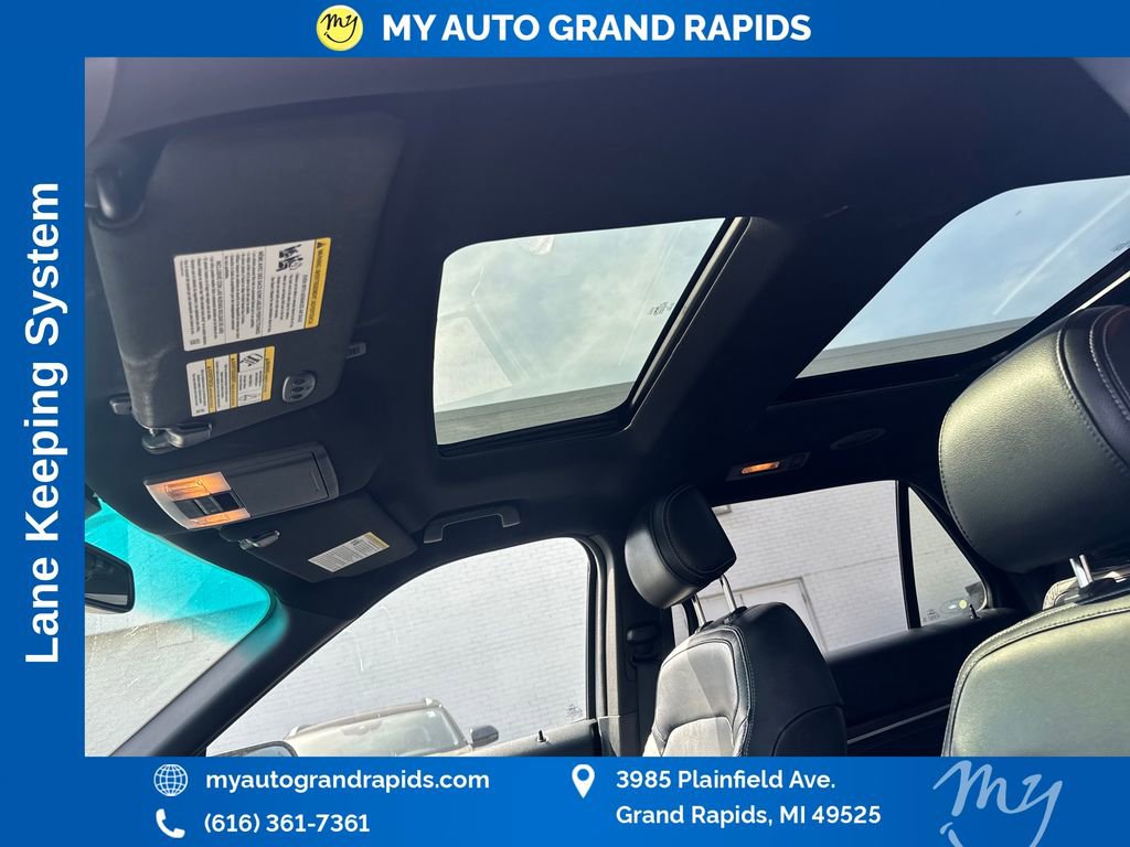 Used 2016 Ford Explorer Limited w/ Equipment Group 301A AWD/4WD image 23