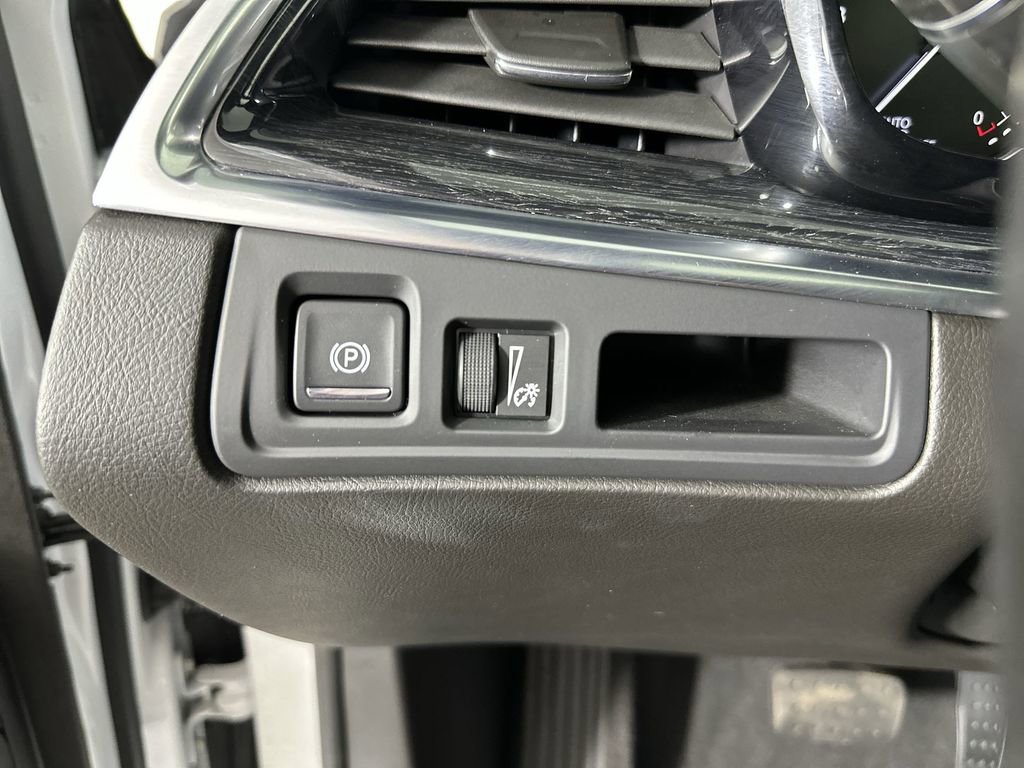 Used 2023 Cadillac XT5 Premium Luxury image 21