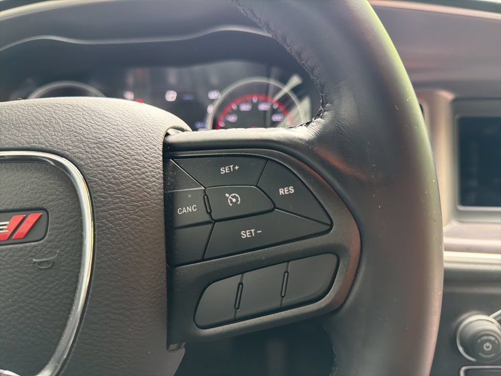 Used 2021 Dodge Charger SXT RWD image 12