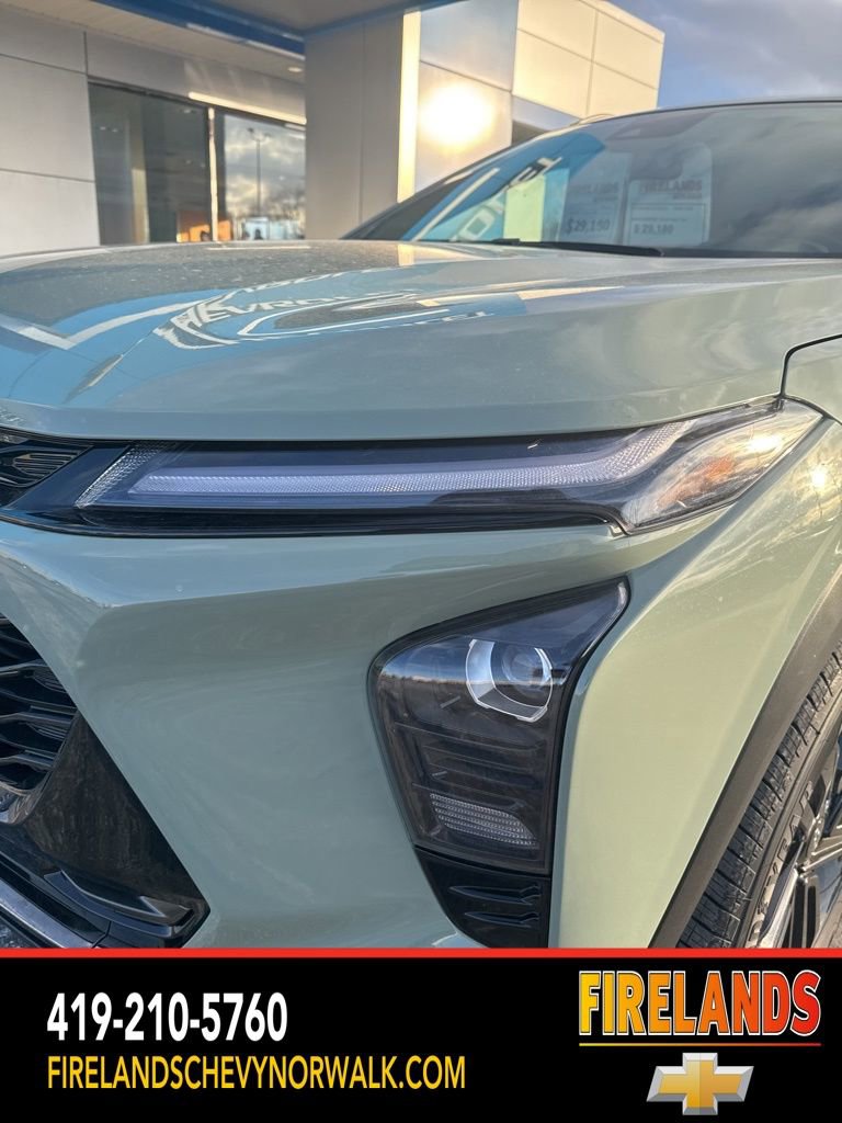 New 2026 Chevrolet Trax ACTIV w/ Sunroof Package image 62