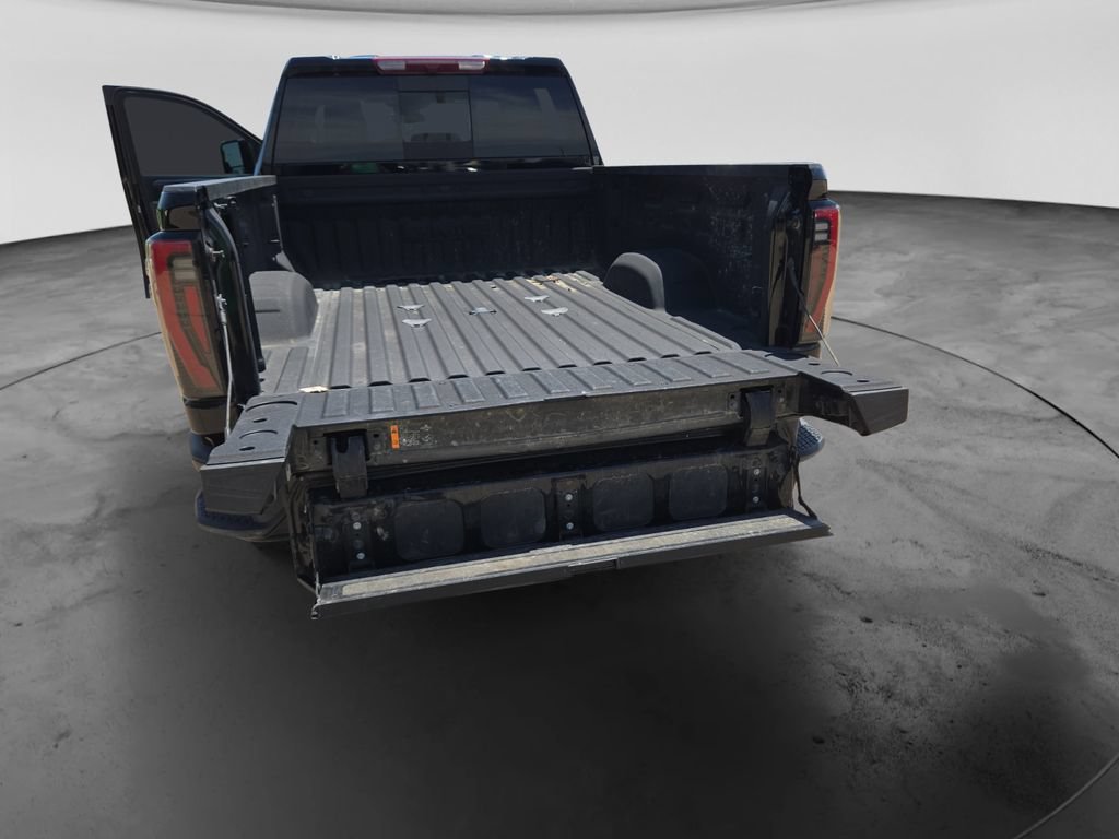 Used 2025 GMC Sierra 2500 AT4 AWD/4WD image 38
