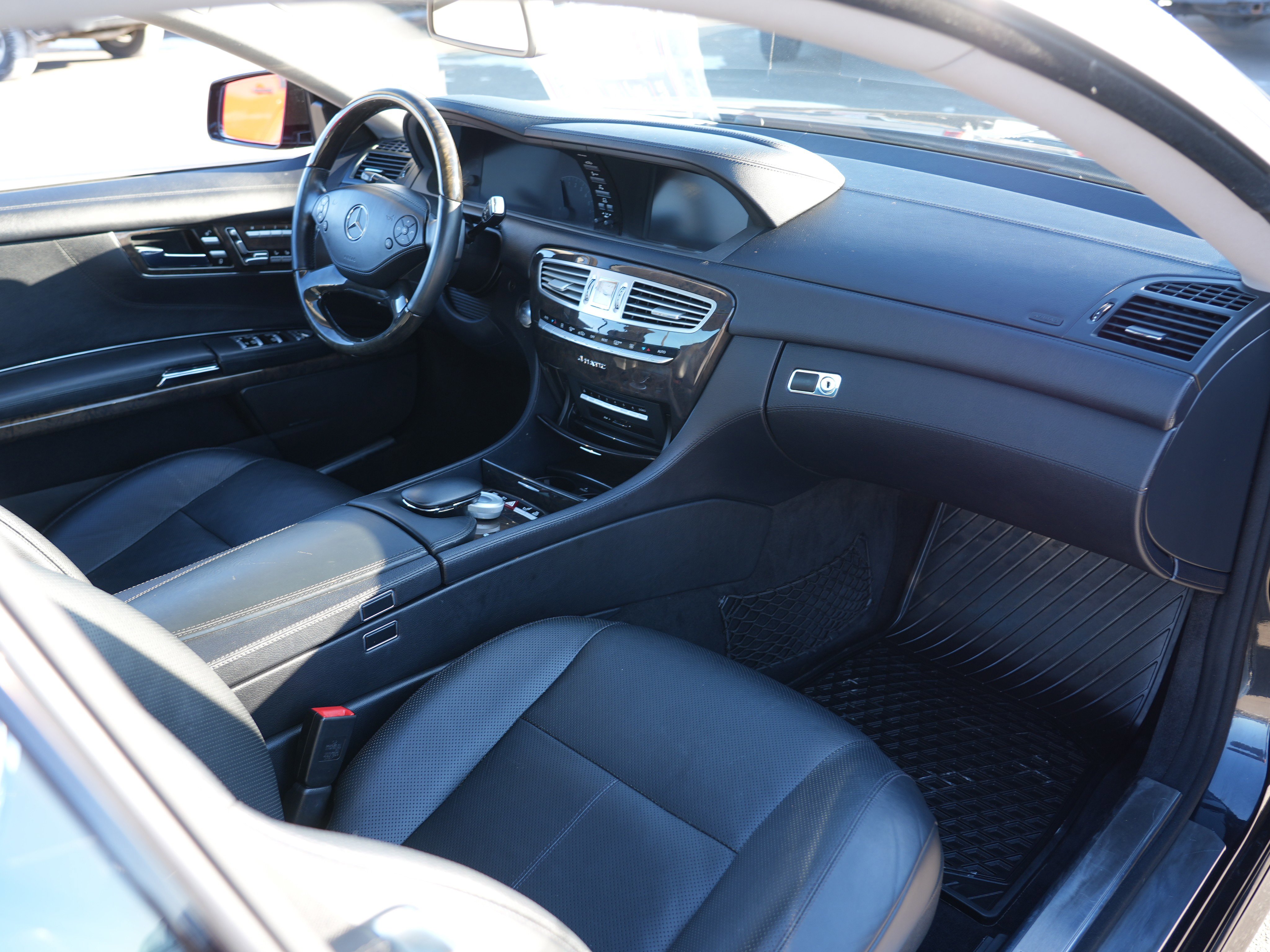 Used 2014 Mercedes-Benz CL 550 4MATIC image 13