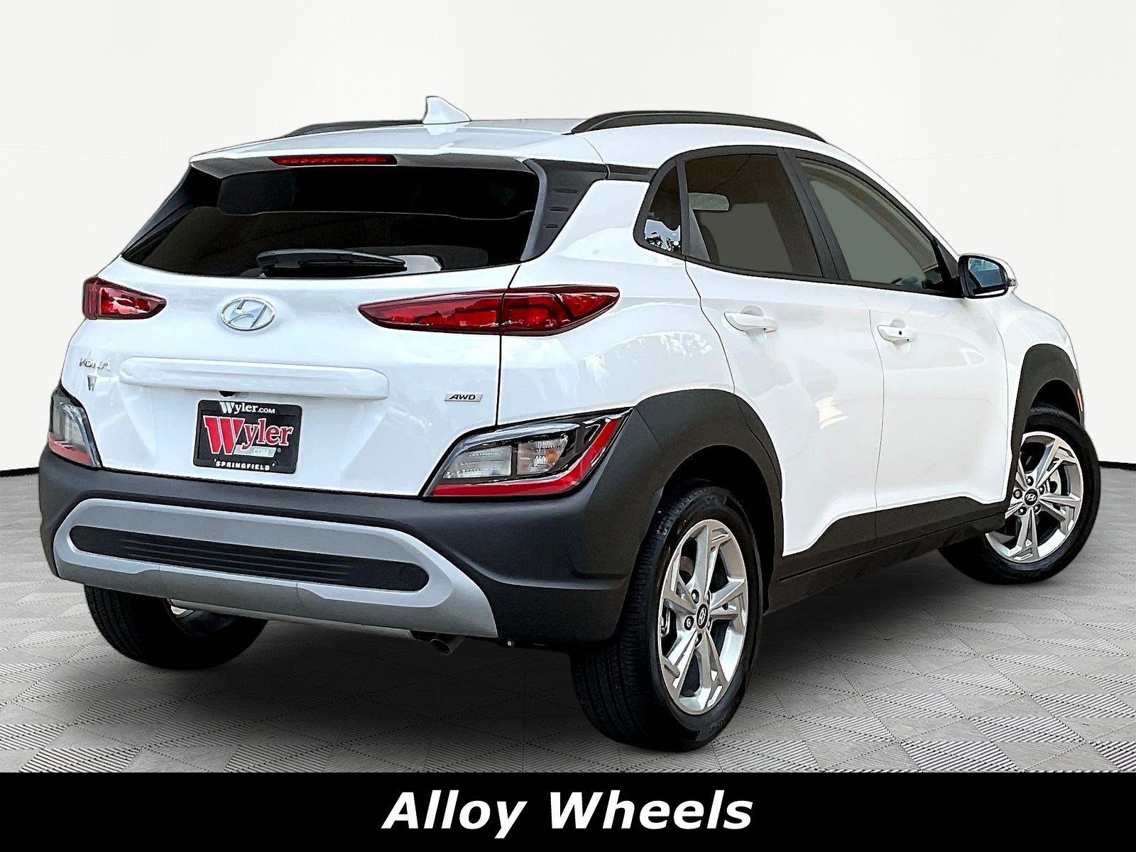 Used 2023 Hyundai Kona SEL w/ Cargo Package AWD/4WD image 6