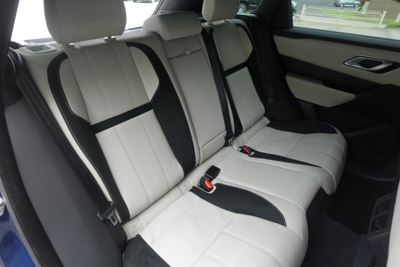 Used 2021 Land Rover Range Rover Velar R-Dynamic S image 12