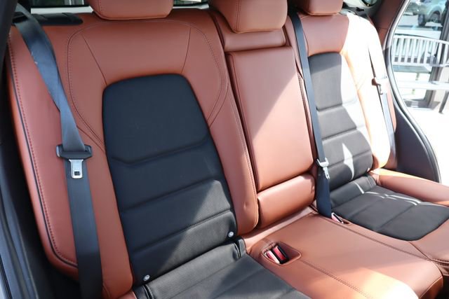 Used 2024 MAZDA CX-5 Carbon Edition image 14