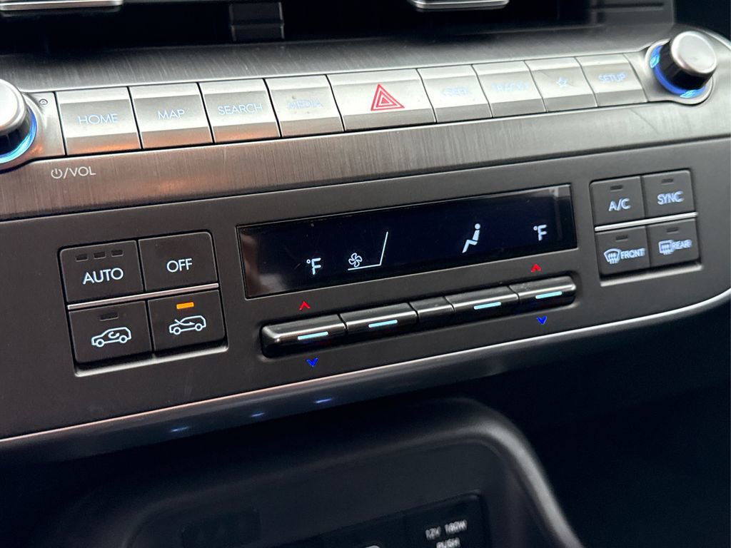 Used 2024 Hyundai Kona SEL image 26