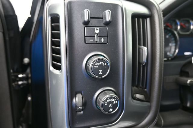Used 2017 Chevrolet Silverado 1500 LTZ Z71 w/ LTZ Plus Package AWD/4WD image 40
