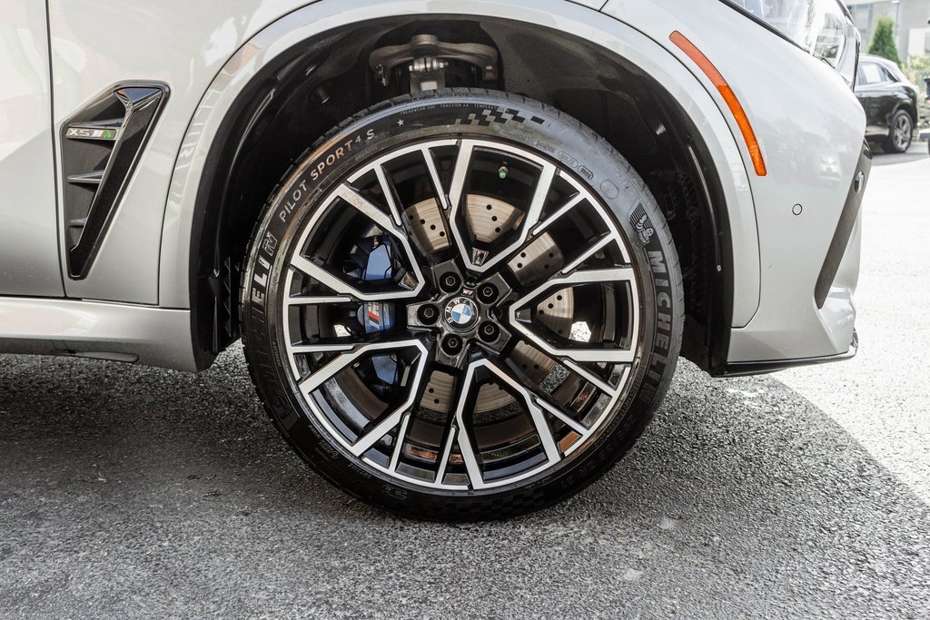 Used 2021 BMW X5 M w/ Competition Package image 5