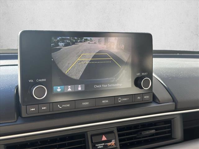 Used 2023 Honda Pilot LX image 14