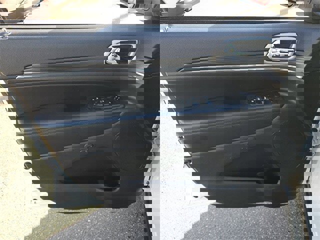 Used 2019 Jeep Grand Cherokee Limited image 15