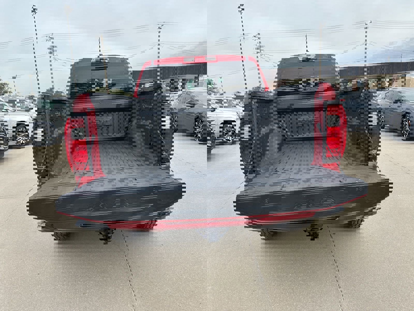 New 2026 GMC Canyon Elevation w/ Convenience Package image 14