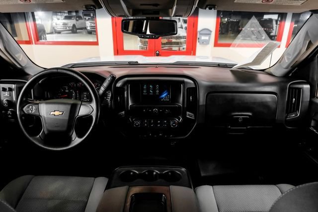 Used 2019 Chevrolet Silverado 2500 W/T AWD/4WD image 14