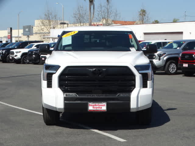 Used 2024 Toyota Tundra SR5 w/ SR5 Convenience Package AWD/4WD image 3