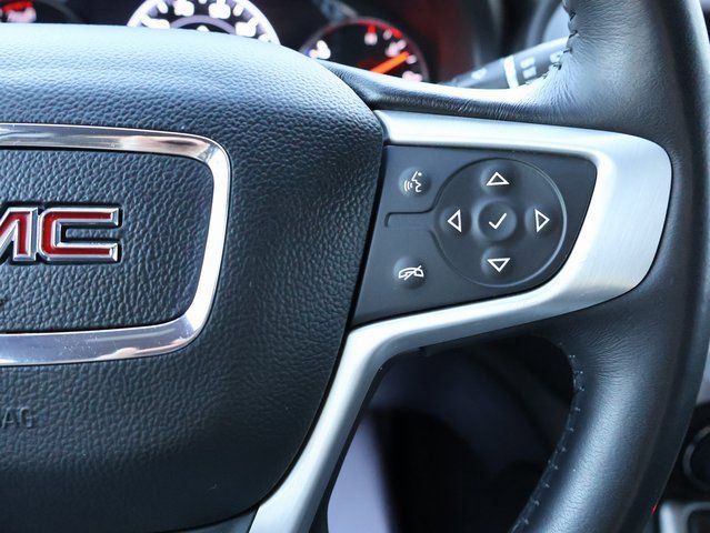 Certified 2022 GMC Acadia SLT w/ Technology Package image 40