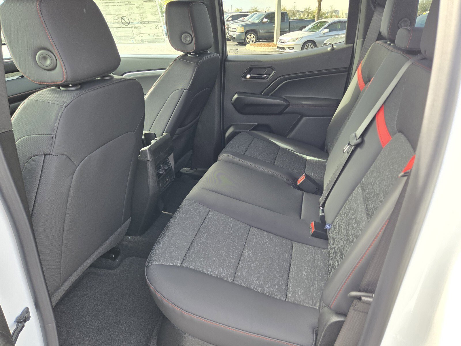 New 2026 Chevrolet Colorado Z71 w/ Technology Package image 6