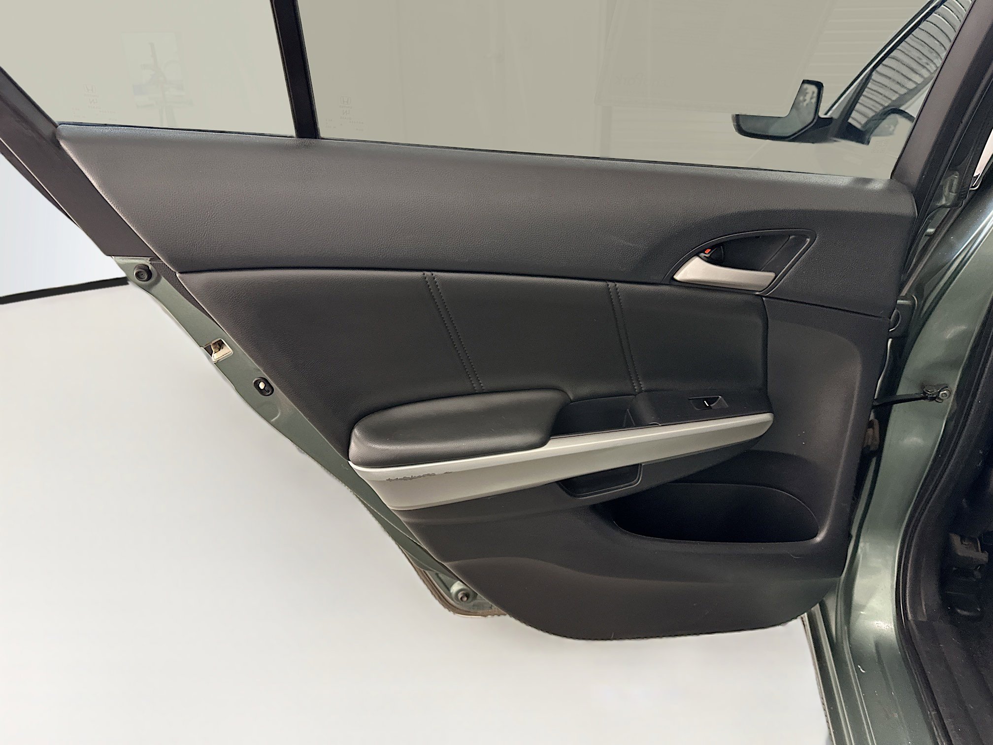 Used 2010 Honda Accord EX-L image 26