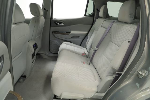 Used 2019 GMC Acadia SLE image 28