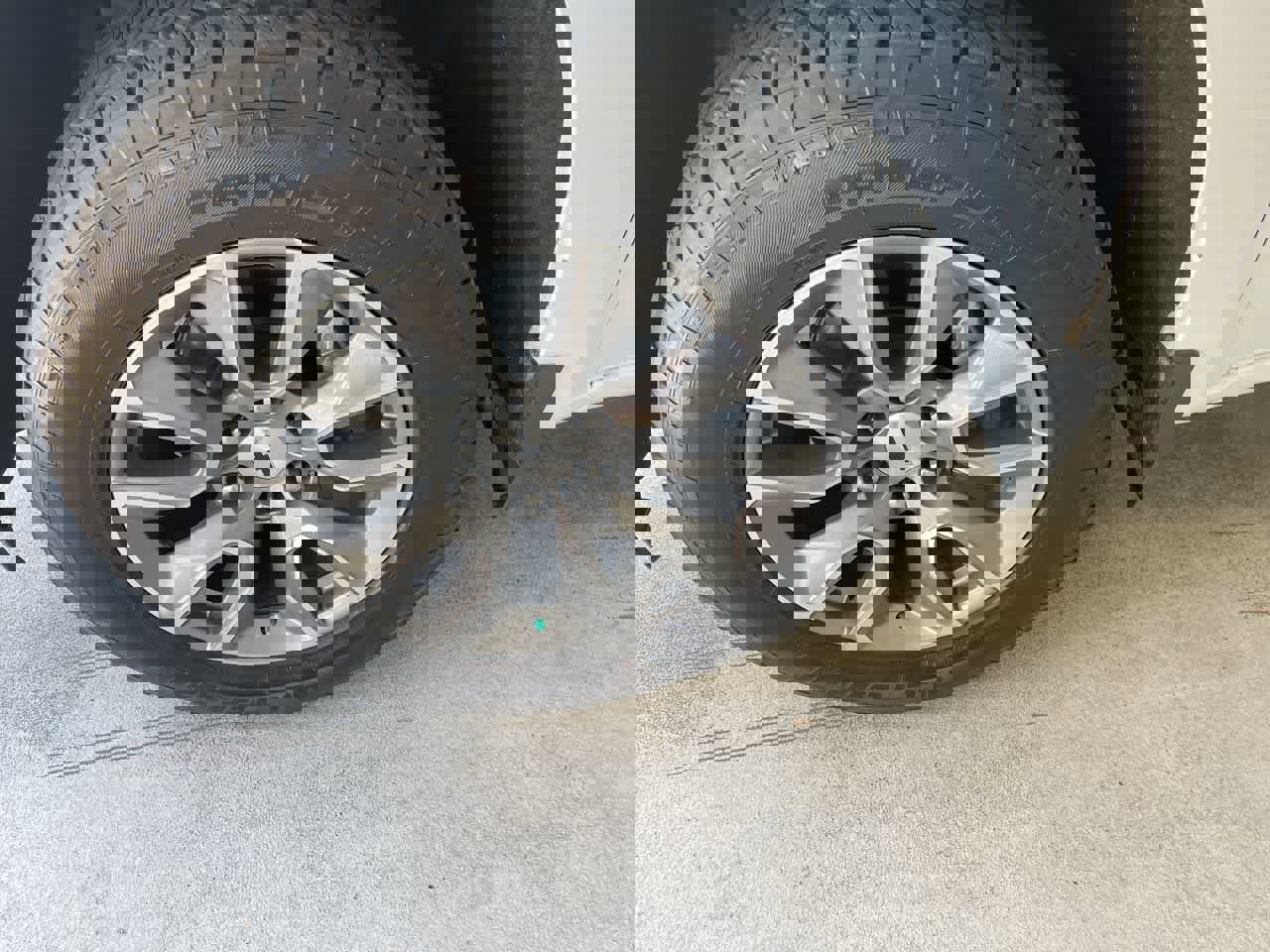 Used 2021 Chevrolet Silverado 1500 RST w/ Convenience Package II image 10