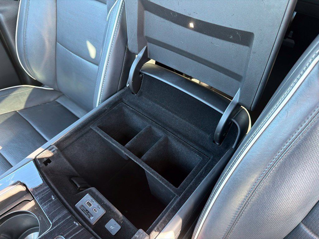 Used 2021 Cadillac Escalade ESV Sport w/ Driver Assist Tech Package AWD/4WD image 18