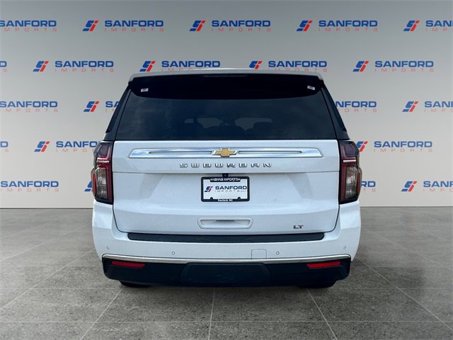 Used 2023 Chevrolet Suburban LT image 4