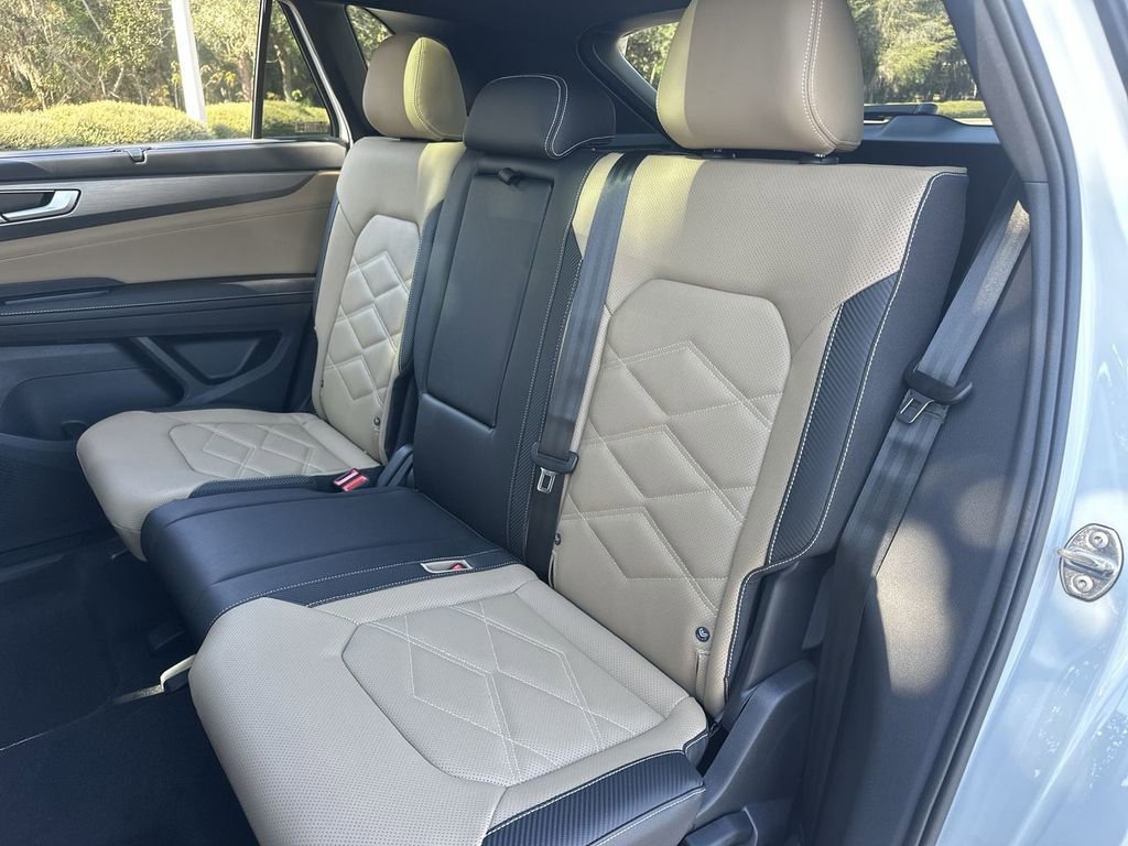 New 2026 Volkswagen Atlas Cross Sport SE image 23