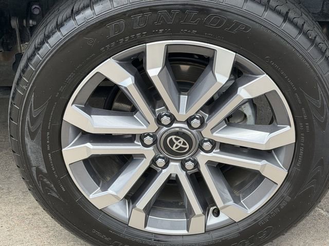 Used 2025 Toyota 4Runner Limited image 8