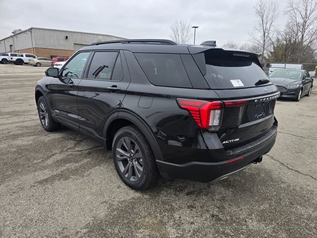 New 2026 Ford Explorer Active w/ Active Comfort Package image 5
