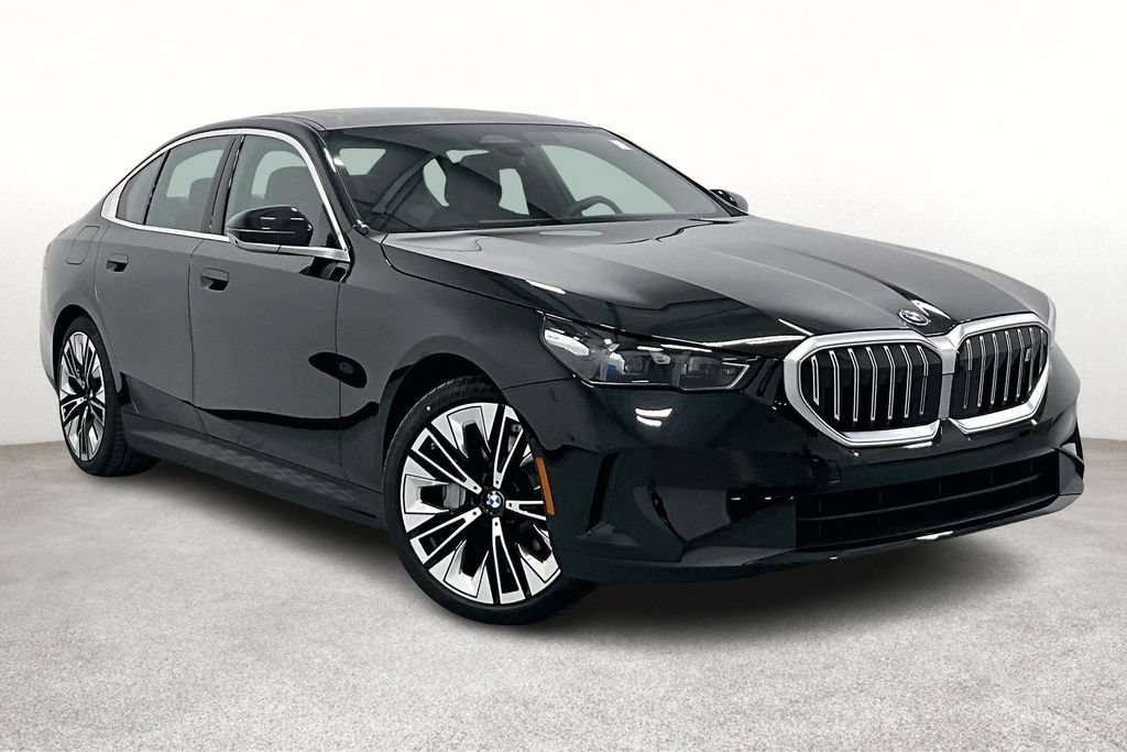 New 2026 BMW i5 eDrive40 w/ Executive Package RWD video 1