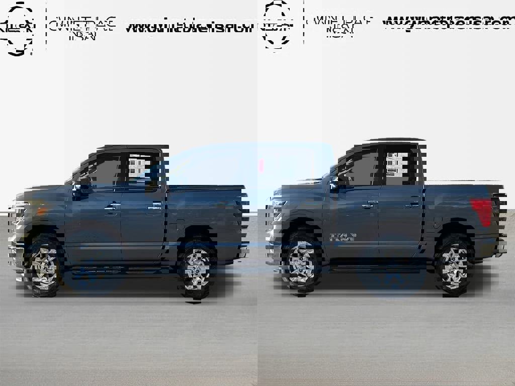 Used 2019 Nissan Titan SV image 8