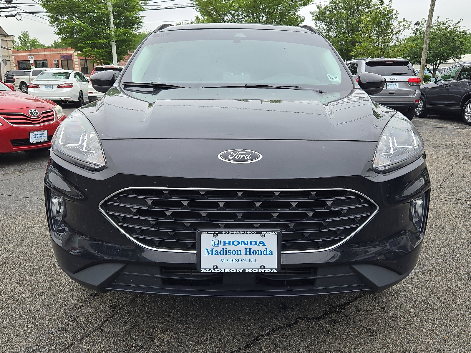 Used 2022 Ford Escape SEL w/ SEL Stealth AWD Package image 2