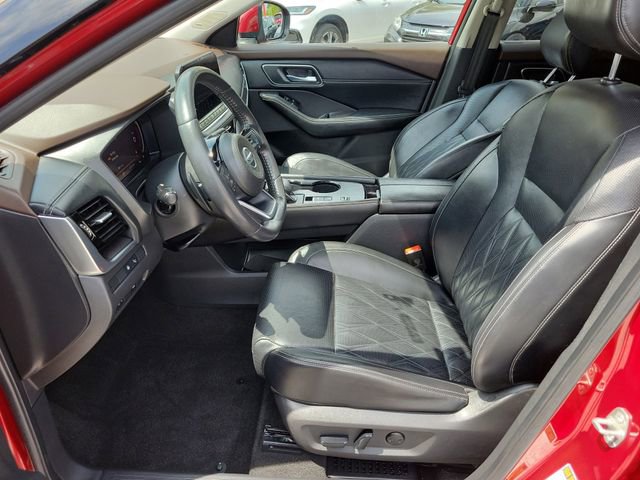 Certified 2021 Nissan Rogue Platinum FWD image 22