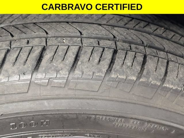 Used 2022 Volkswagen Tiguan SE AWD/4WD image 9
