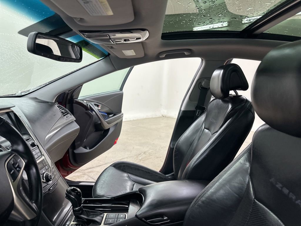 Used 2014 Hyundai Azera Limited w/ Option Group 02 image 31