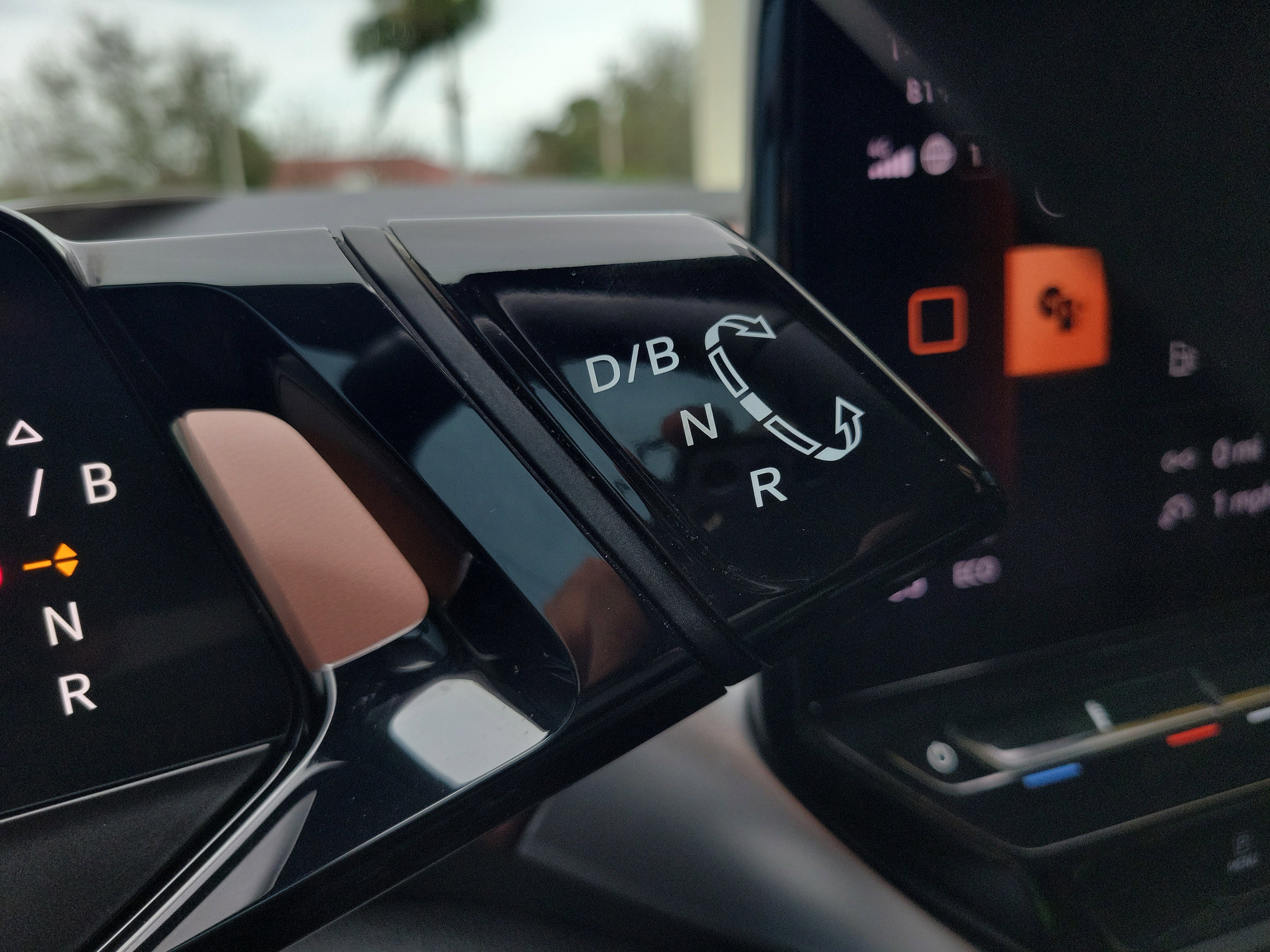 Used 2022 Volkswagen ID.4 Pro S image 24