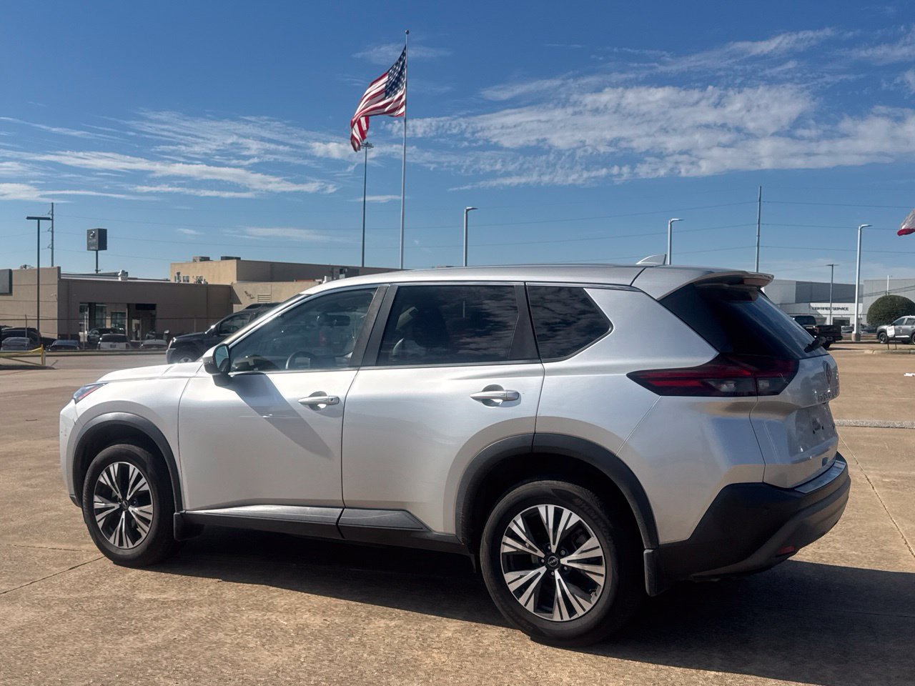 Certified 2023 Nissan Rogue SV FWD image 18