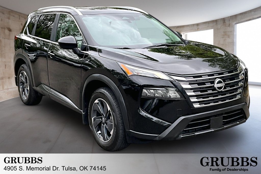 Used 2024 Nissan Rogue SV w/ SV Premium Package
