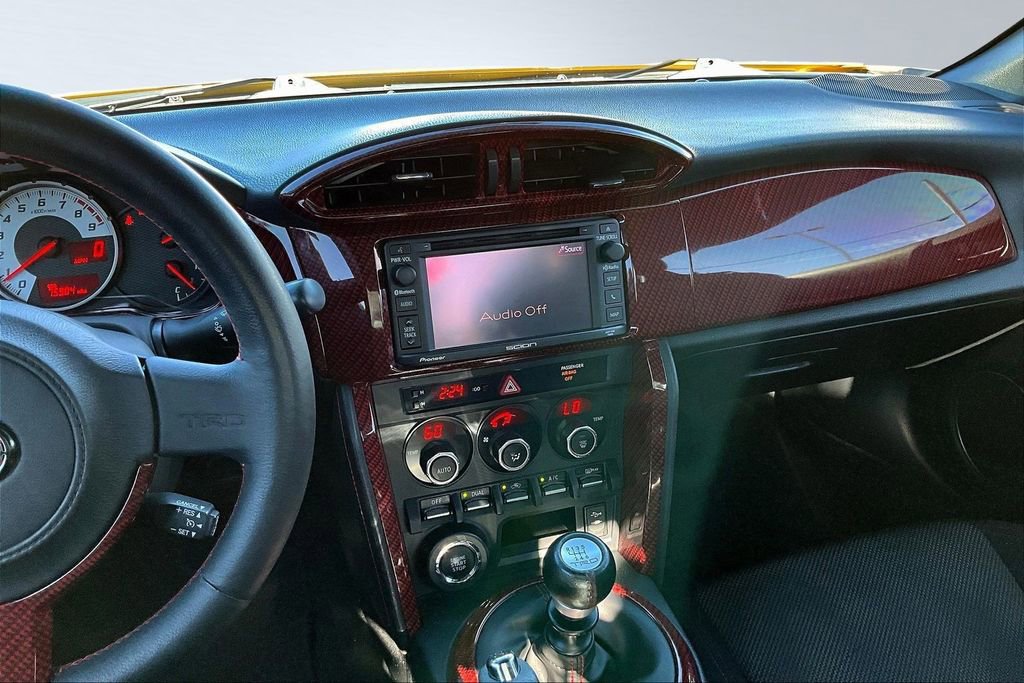 Used 2015 Scion FR-S Release Series 1.0 image 6