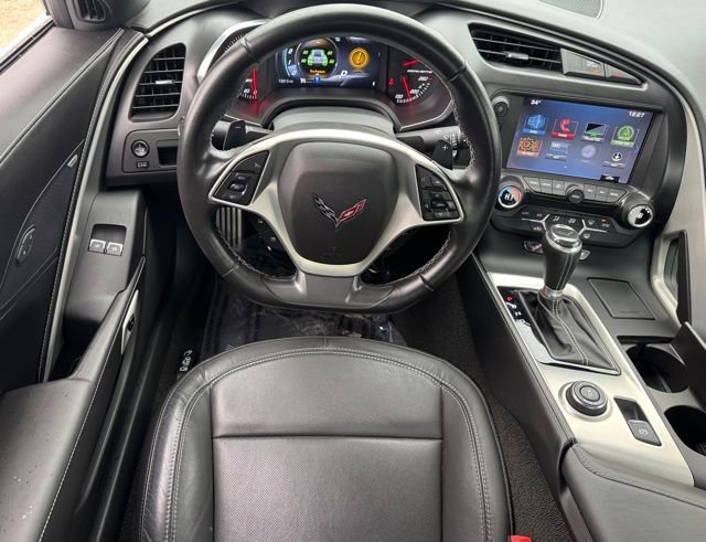 Used 2017 Chevrolet Corvette Stingray Coupe image 19
